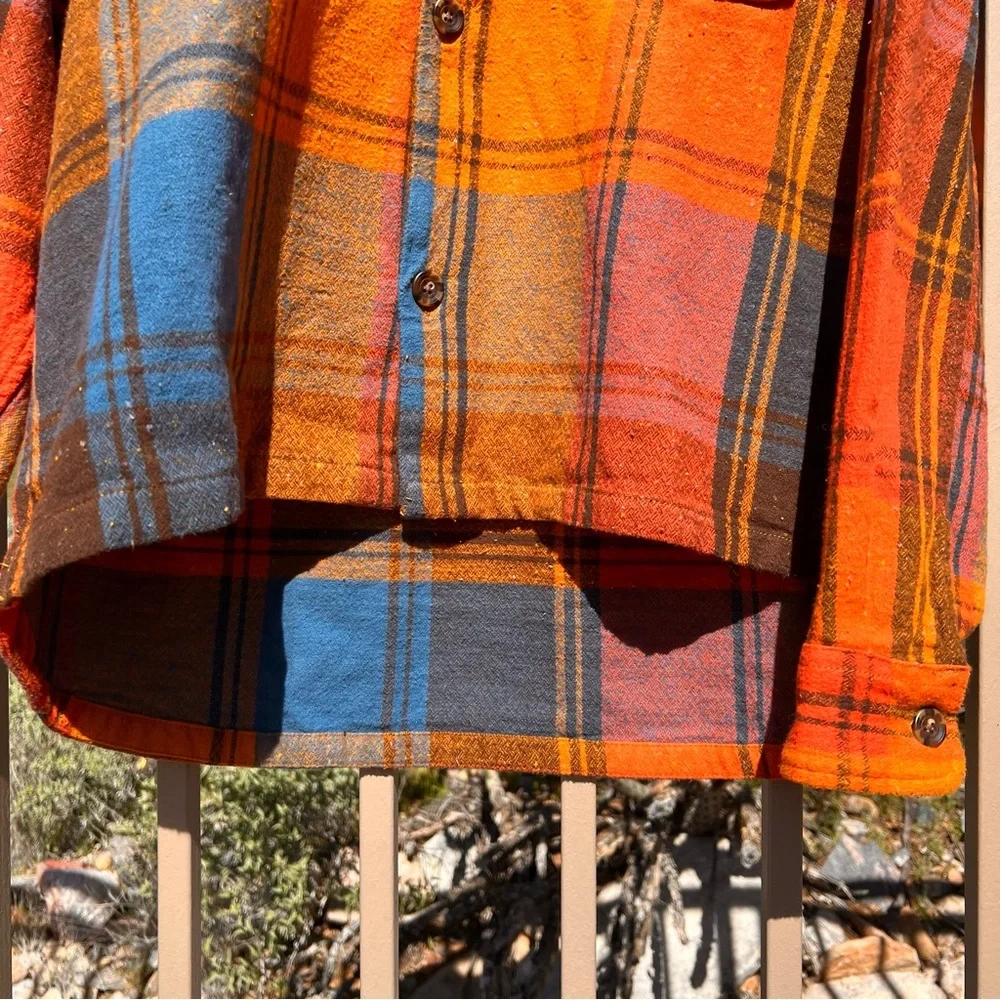 ⬇️NWT Urban Outfitters BDG Mens Plaid Overshirt Size L Color Red/Rouge (On Tag) - Picture 6 of 14